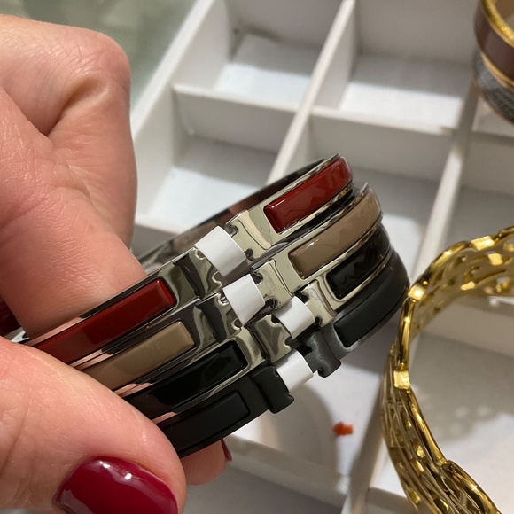 Bracelet and earrings - Picture 6 of 12